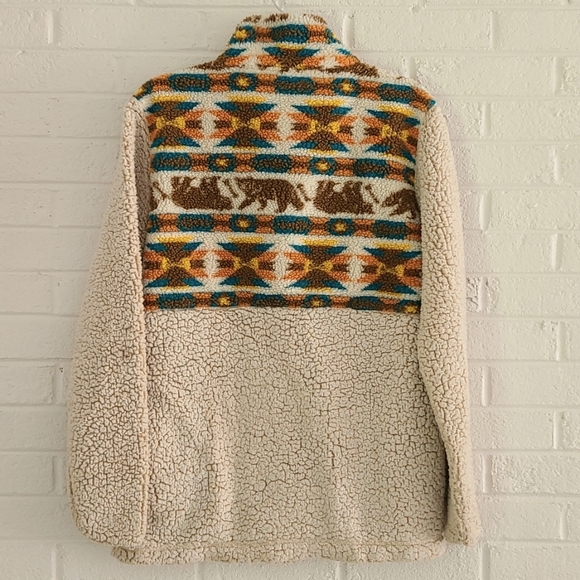 Women’s from Simply Southern Faux fur 3/4 zip sweater Aztec Bears Small - Picture 3 of 5